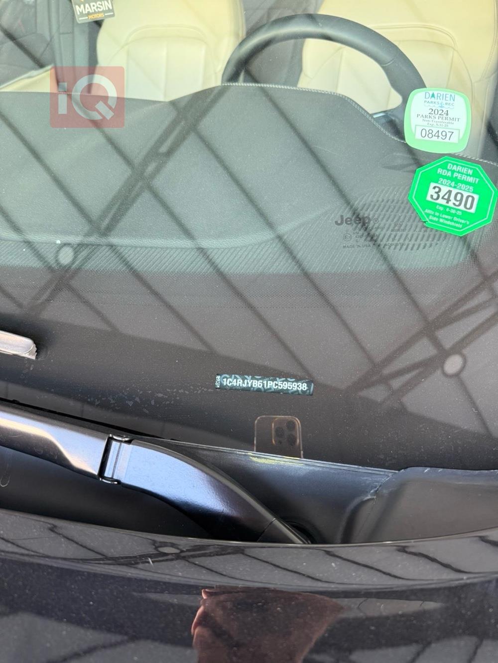 جیپ گراند شیرۆکی